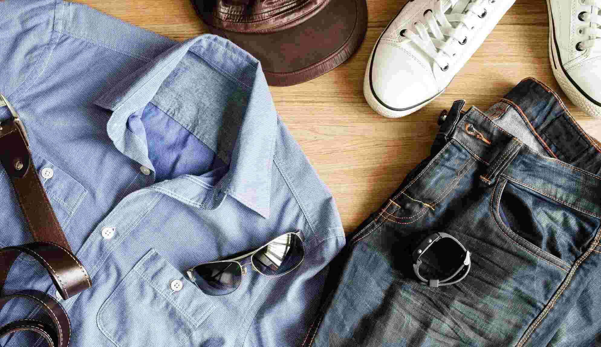 flat-lay-of-men-casual-fashion-o